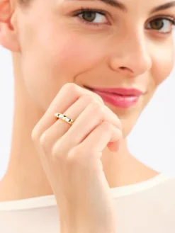 Pierścionek z mosiądzu pozłacany ze szklanymi detalami