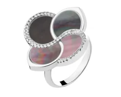 Pierścionek z mosiądzu rodowany z masą perłową i cyrkoniami