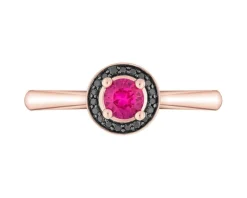 Pierścionek z różowego złota z czarnymi brylantami i rubinem syntetycznym - próba 375