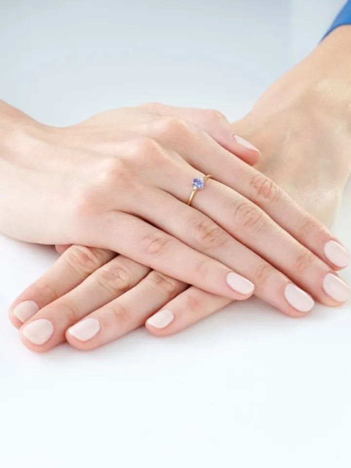 Pierścionek z żółtego i białego złota z brylantami i tanzanitem - próba 585