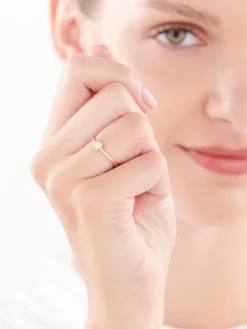 Pierścionek z żółtego i białego złota z brylantem - 0,05 ct - próba 375