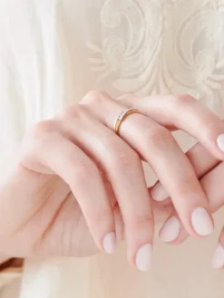 Pierścionek z żółtego i białego złota z brylantami - 0,06 ct - próba 585