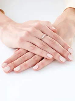 Pierścionek z żółtego złota z diamentami - 0,09 ct - próba 585