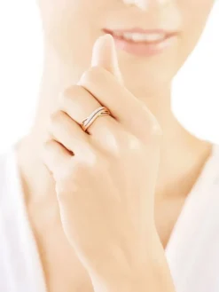 Pierścionek z żółtego złota z diamentami - 0,04 ct - próba 585