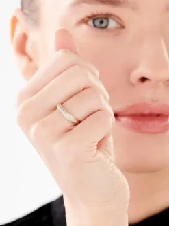 Pierścionek z żółtego złota z brylantami - 0,39 ct - próba 585