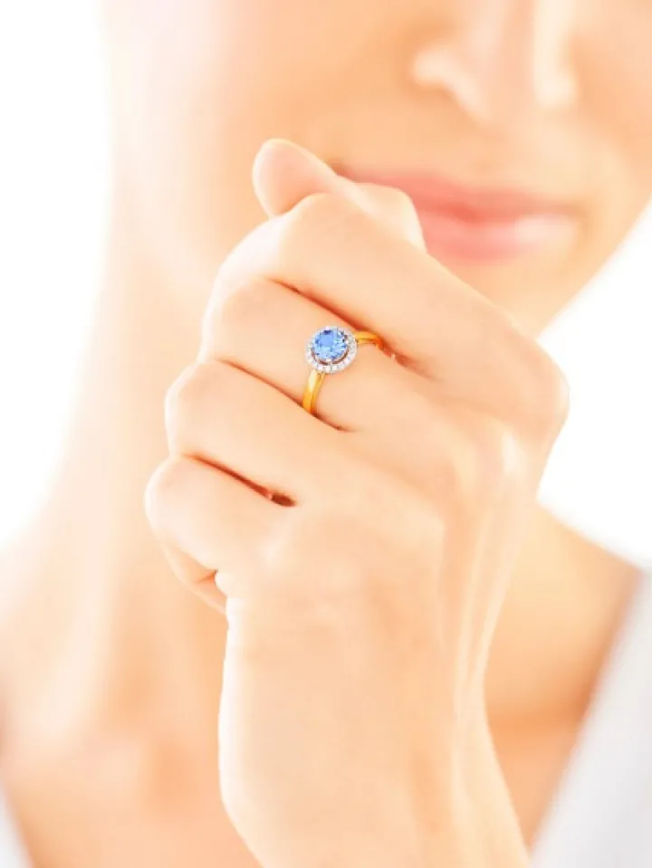 Pierścionek z żółtego złota z diamentami i tanzanitem - próba 585