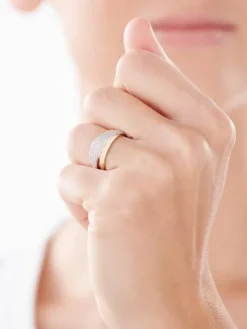 Pierścionek z żółtego złota z diamentami - 0,32 ct - próba 585