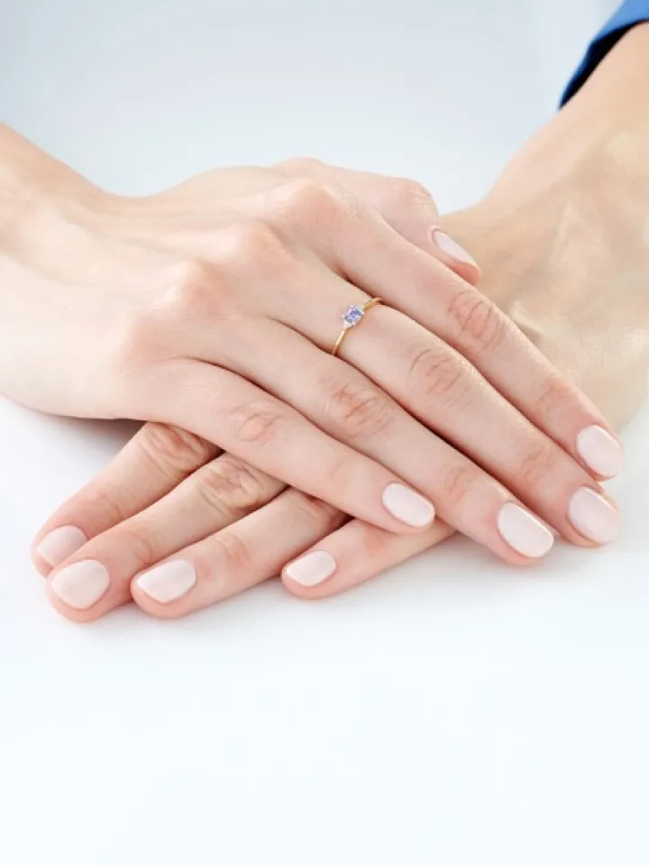 Pierścionek z żółtego złota z diamentami i tanzanitem - próba 585