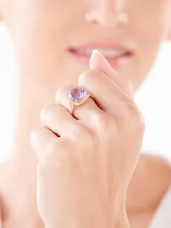 Pierścionek z żółtego złota z diamentami i ametystem - próba 585