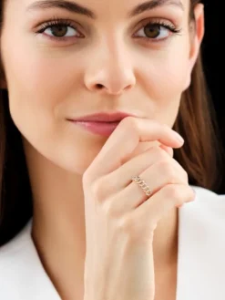 Pierścionek z żółtego złota z diamentami - 0,10 ct - próba 585