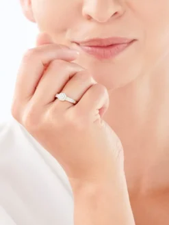 Pierścionek z żółtego złota z brylantami - 0,12 ct - próba 585