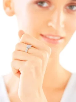 Pierścionek z żółtego złota z diamentami - 0,23 ct - próba 585