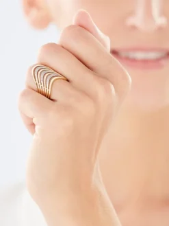 Pierścionek z żółtego złota z brylantami - 0,18 ct - próba 585