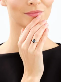 Pierścionek z żółtego złota z diamentami i topazem London Blue - próba 585