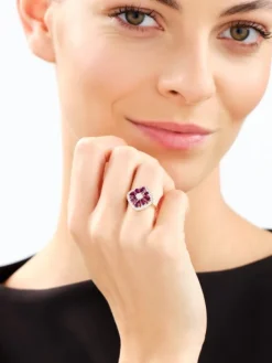 Pierścionek z żółtego złota z diamentami i rodolitami - próba 585