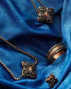 Pierścionek ze stali szlachetnej z hematytem