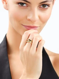 Pierścionek ze stali szlachetnej - nieskończoność