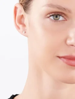 Pojedynczy kolczyk z białego złota z brylantem - 0,01 ct - próba 585