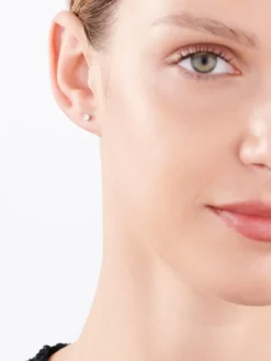 Pojedynczy kolczyk z białego złota z brylantem - 0,01 ct - próba 375