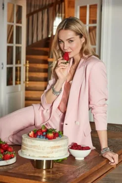 Zawieszka srebrna beads z cyrkoniami - nieskończoność