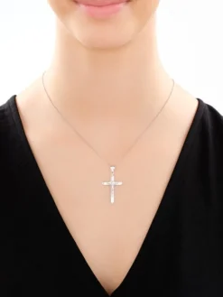 Zawieszka srebrna krzyż