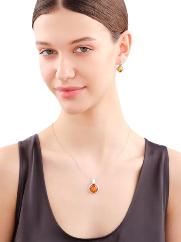 Zawieszka srebrna z bursztynem