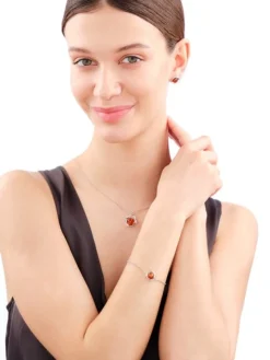 Zawieszka srebrna z bursztynem