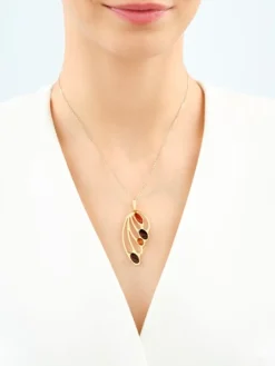 Zawieszka srebrna z bursztynem - skrzydło