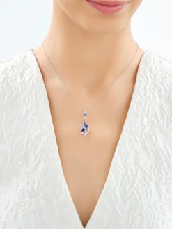 Zawieszka srebrna z cyrkoniami