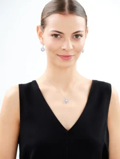 Zawieszka srebrna z cyrkoniami - rozeta