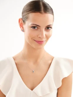 Zawieszka srebrna z cyrkoniami