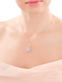 Zawieszka srebrna z cyrkoniami