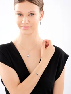 Zawieszka srebrna z cyrkoniami i emalią