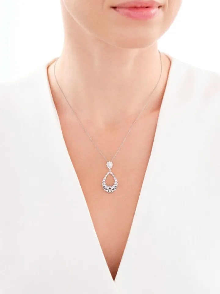 Zawieszka srebrna z cyrkoniami