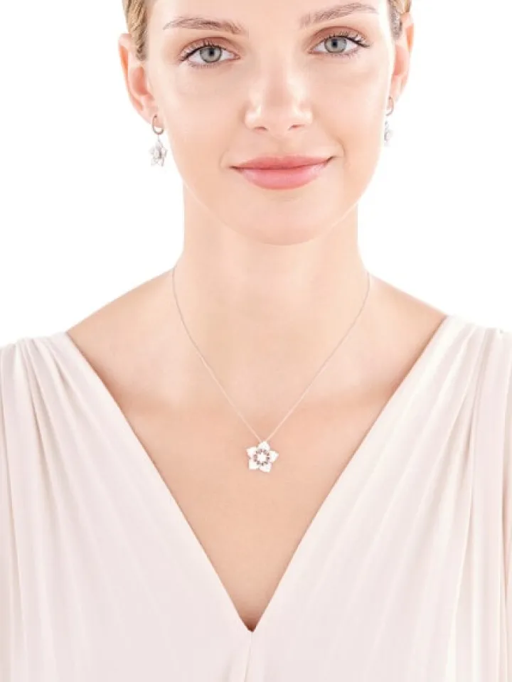 Zawieszka srebrna z cyrkoniami - kwiat