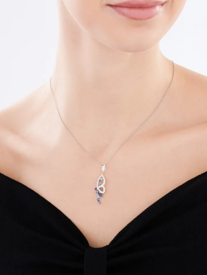 Zawieszka srebrna z cyrkoniami - motyl