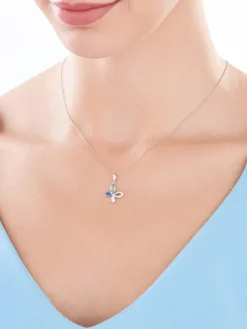 Zawieszka srebrna z cyrkoniami - motyl