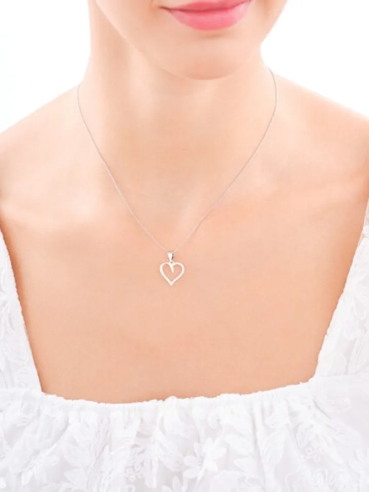 Zawieszka srebrna z cyrkoniami - serce