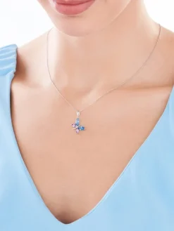 Zawieszka srebrna z cyrkoniami - motyl