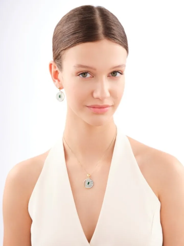 Zawieszka srebrna z kamieniem jubilerskim