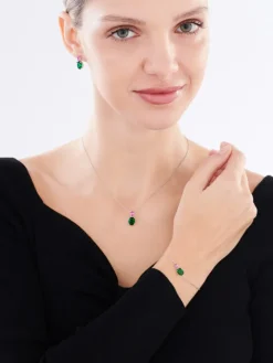 Zawieszka srebrna z korundem i szlifowanym szkłem