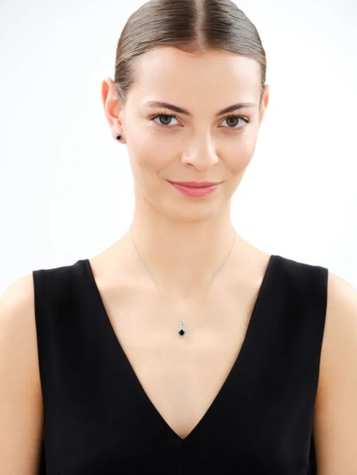 Zawieszka srebrna z onyksem i markasytami