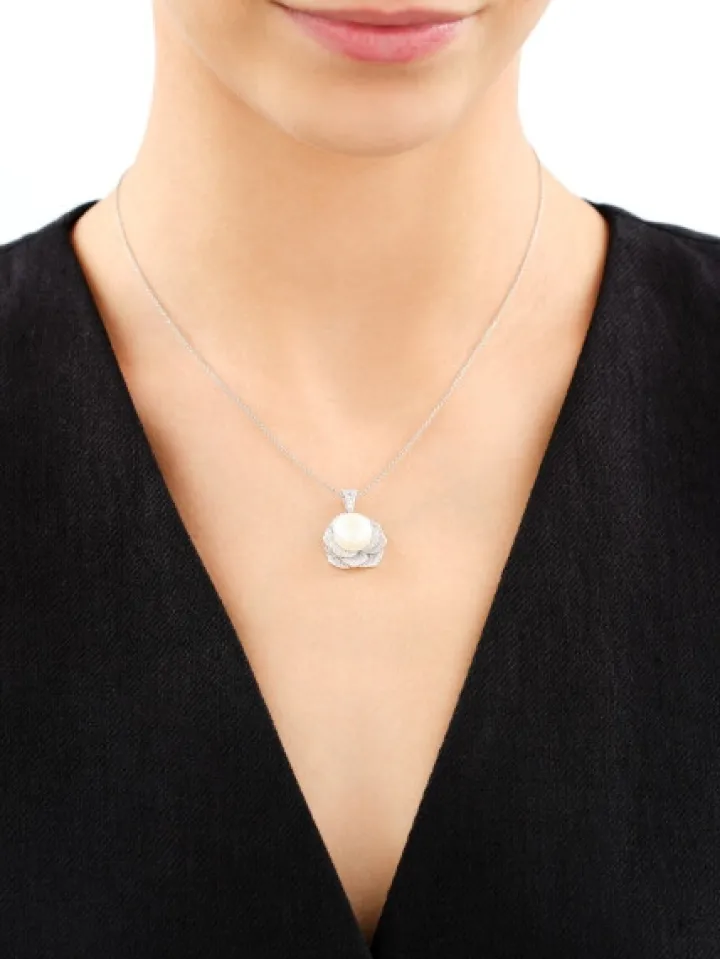 Zawieszka srebrna z perłą i cyrkoniami - kwiat