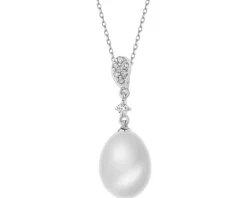 Zawieszka z białego złota z brylantami i perłą - próba 585