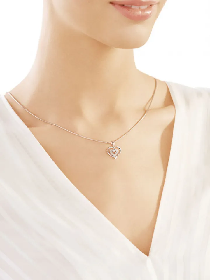 Zawieszka z białego złota z diamentami - serca - 0,02 ct - próba 585