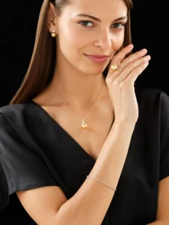 Zawieszka z żółtego złota z brylantami i perłą Golden South Sea - próba 585