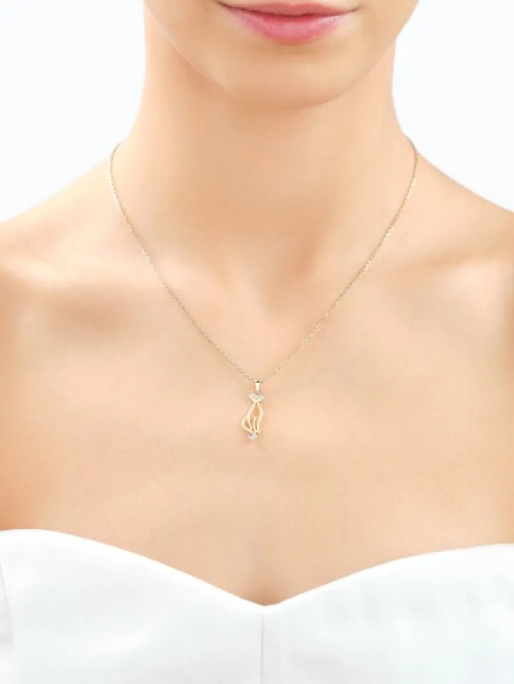 Zawieszka z żółtego złota z diamentami - kot - 0,02 ct - próba 375