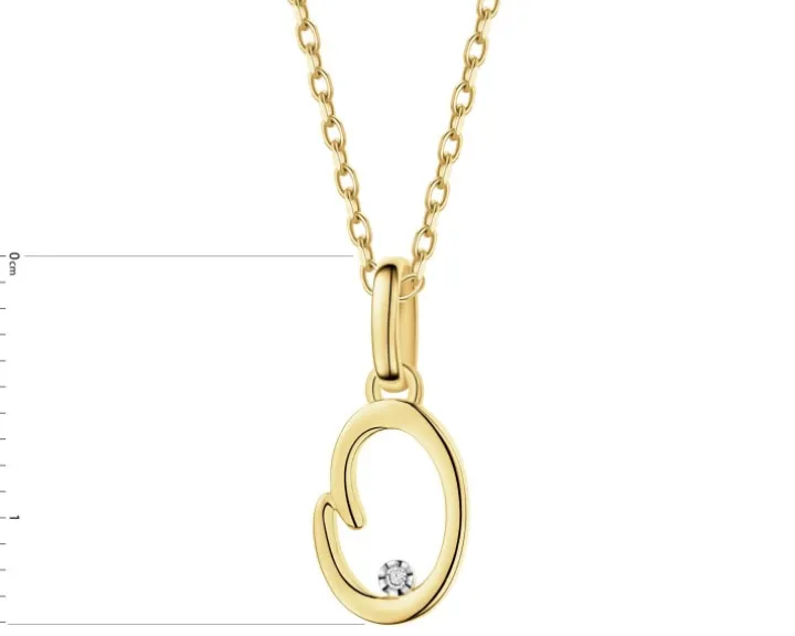 Zawieszka z żółtego złota z diamentem - litera O - 0,003 ct - próba 375