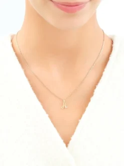 Zawieszka z żółtego złota z diamentem - litera H - 0,003 ct - próba 375