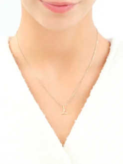 Zawieszka z żółtego złota z diamentem - litera L - 0,003 ct - próba 375